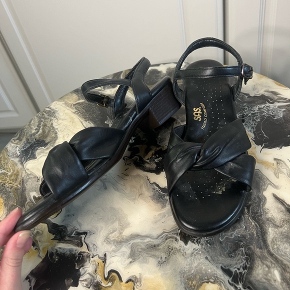 SAS Twist Again Sandal - Picture 4 of 11